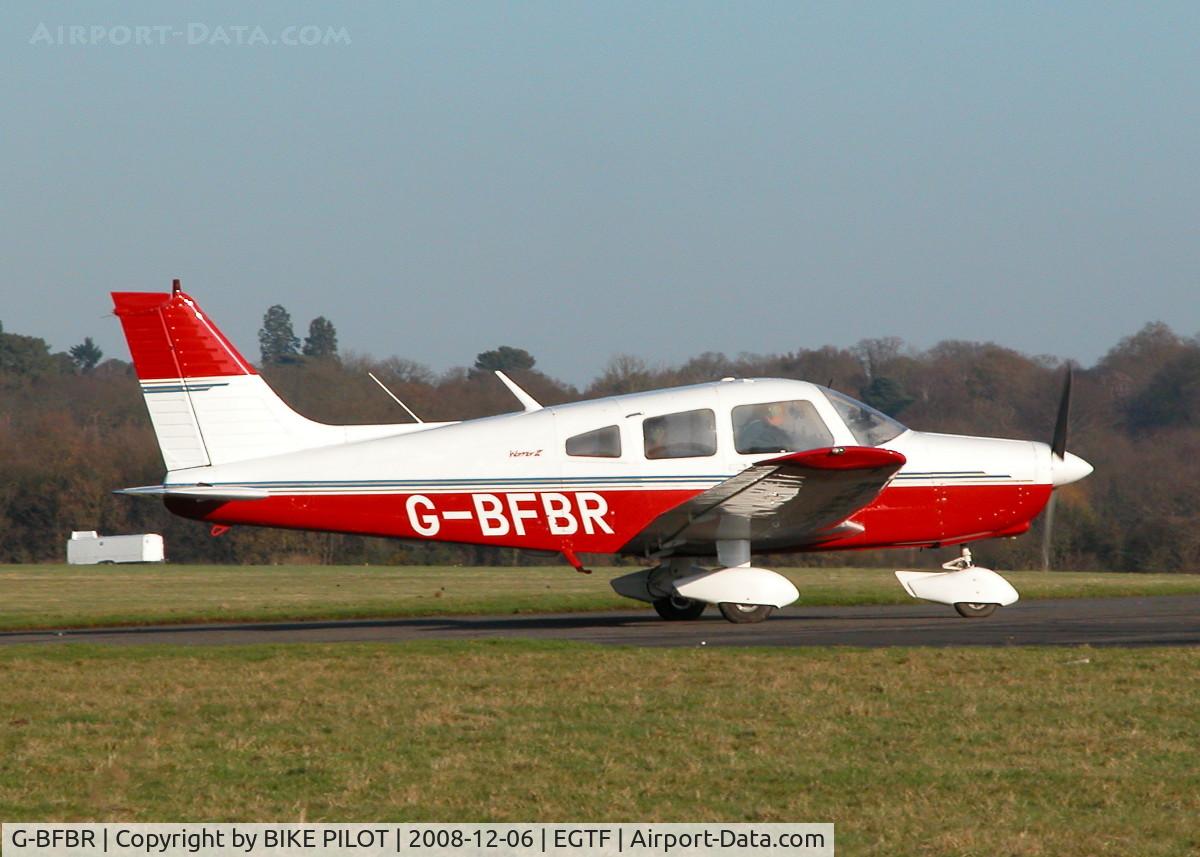 G-BFBR, 1977 Piper PA-28-161 Cherokee Warrior II C/N 28-7716277, TAXYING OUT TO RUNWAY 06