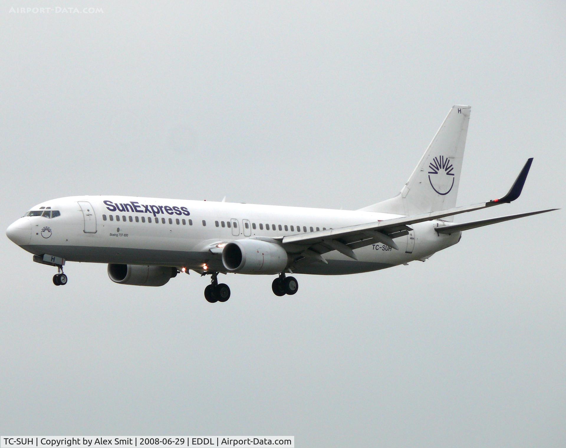 TC-SUH, 2002 Boeing 737-8CX C/N 32366, Boeing B737-8CX TC-SUH SunExpress