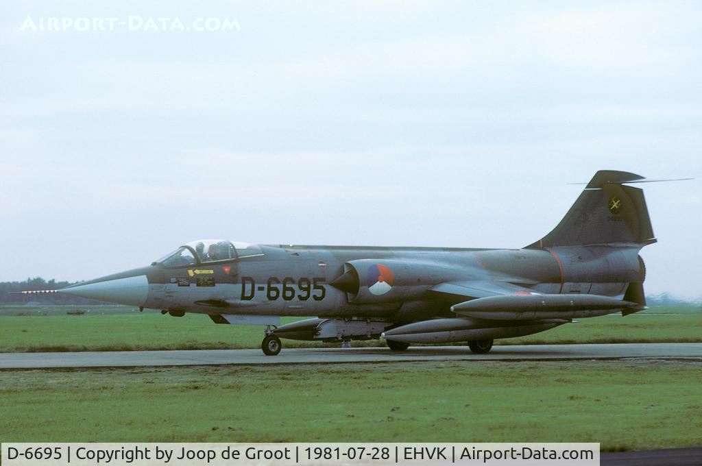 D-6695, Lockheed F-104G Starfighter C/N 683-6695, Starfighter seen in the aftermath of its service carreer.