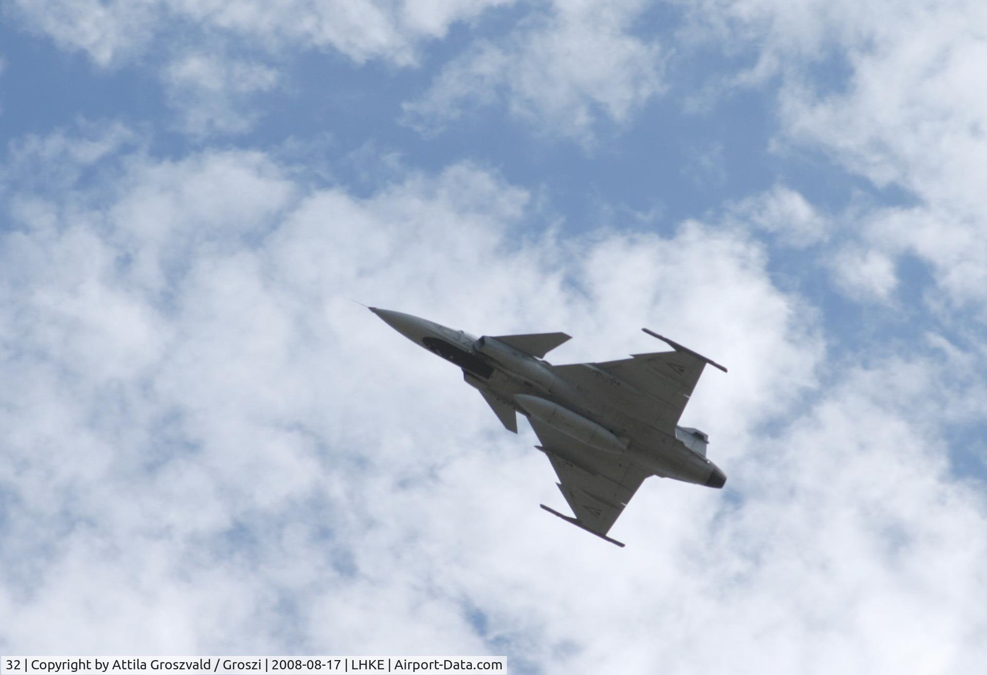 32, Saab JAS-39C Gripen C/N 39303, Kecskemét, Hungarian Air-Forces Base / LHKE / Hungary - Airshow '2008