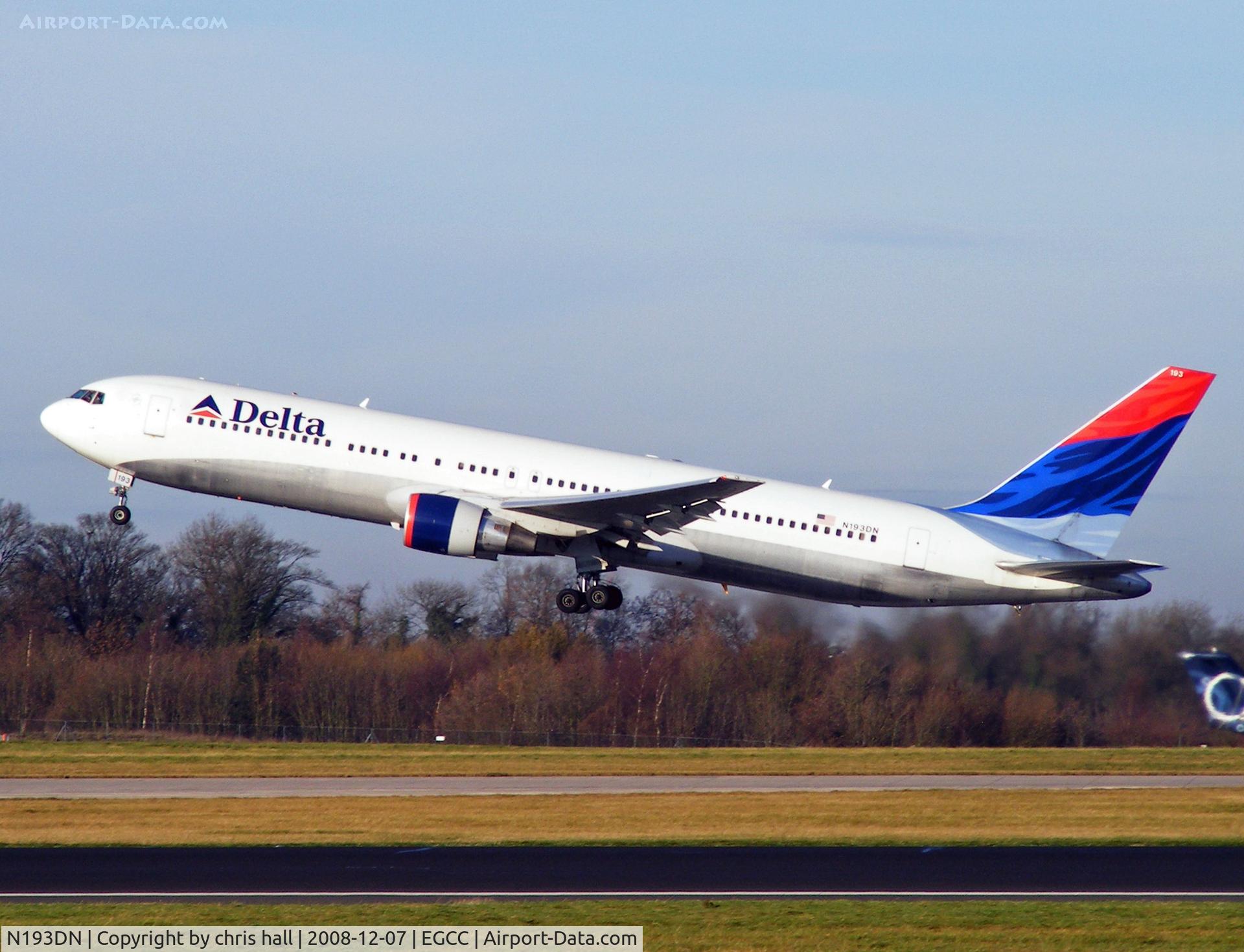 N193DN, 1997 Boeing 767-332 C/N 28450, Delta