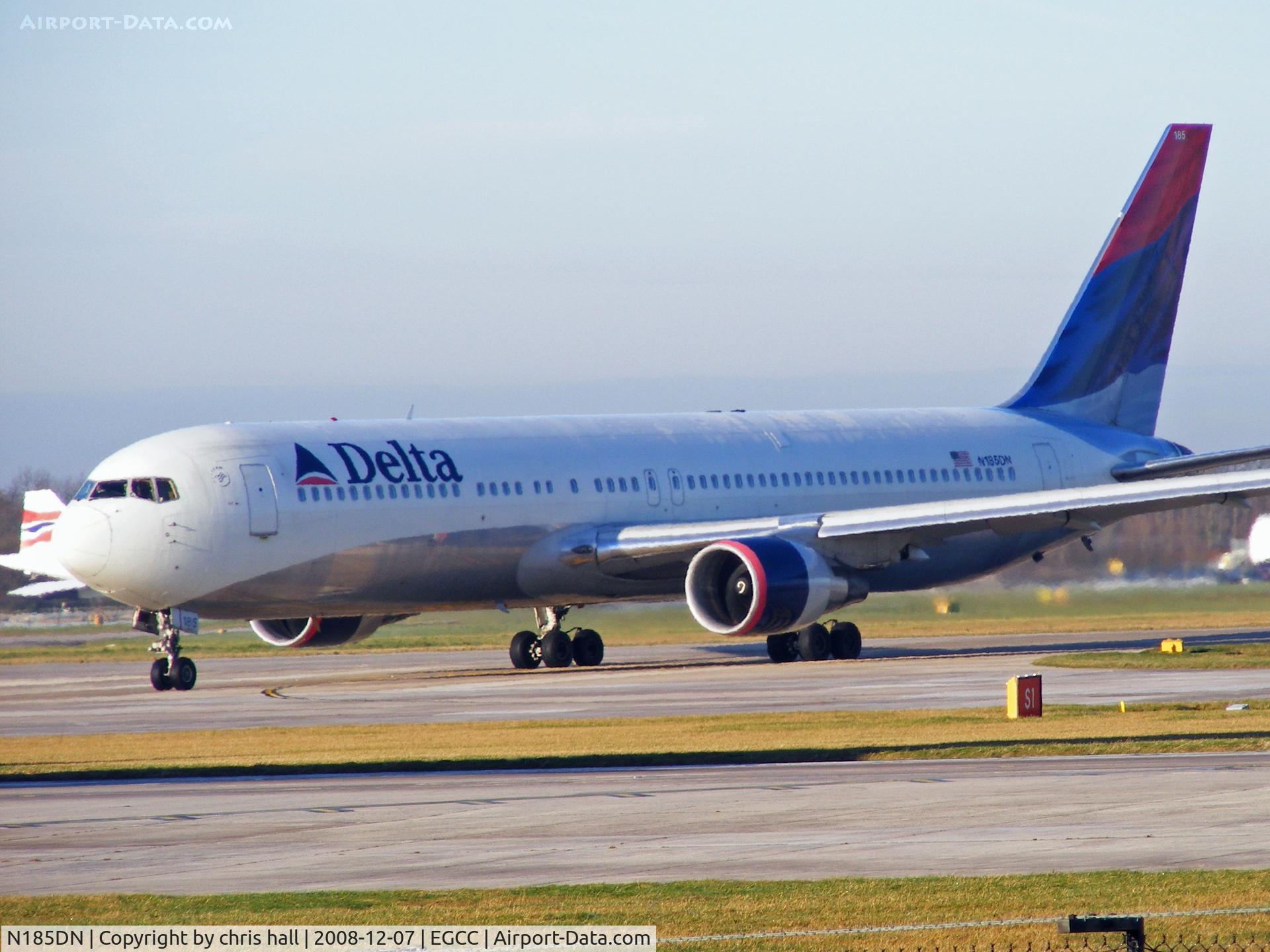 N185DN, 1995 Boeing 767-332 C/N 27961, Delta