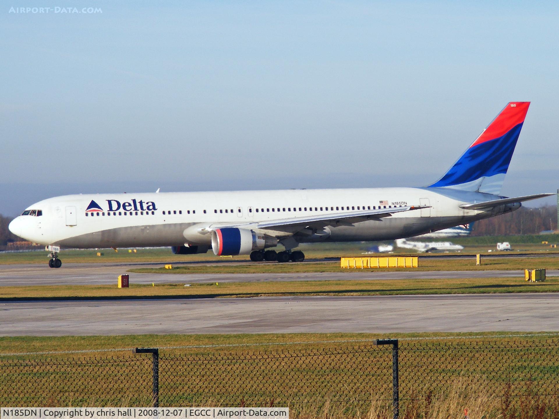 N185DN, 1995 Boeing 767-332 C/N 27961, Delta