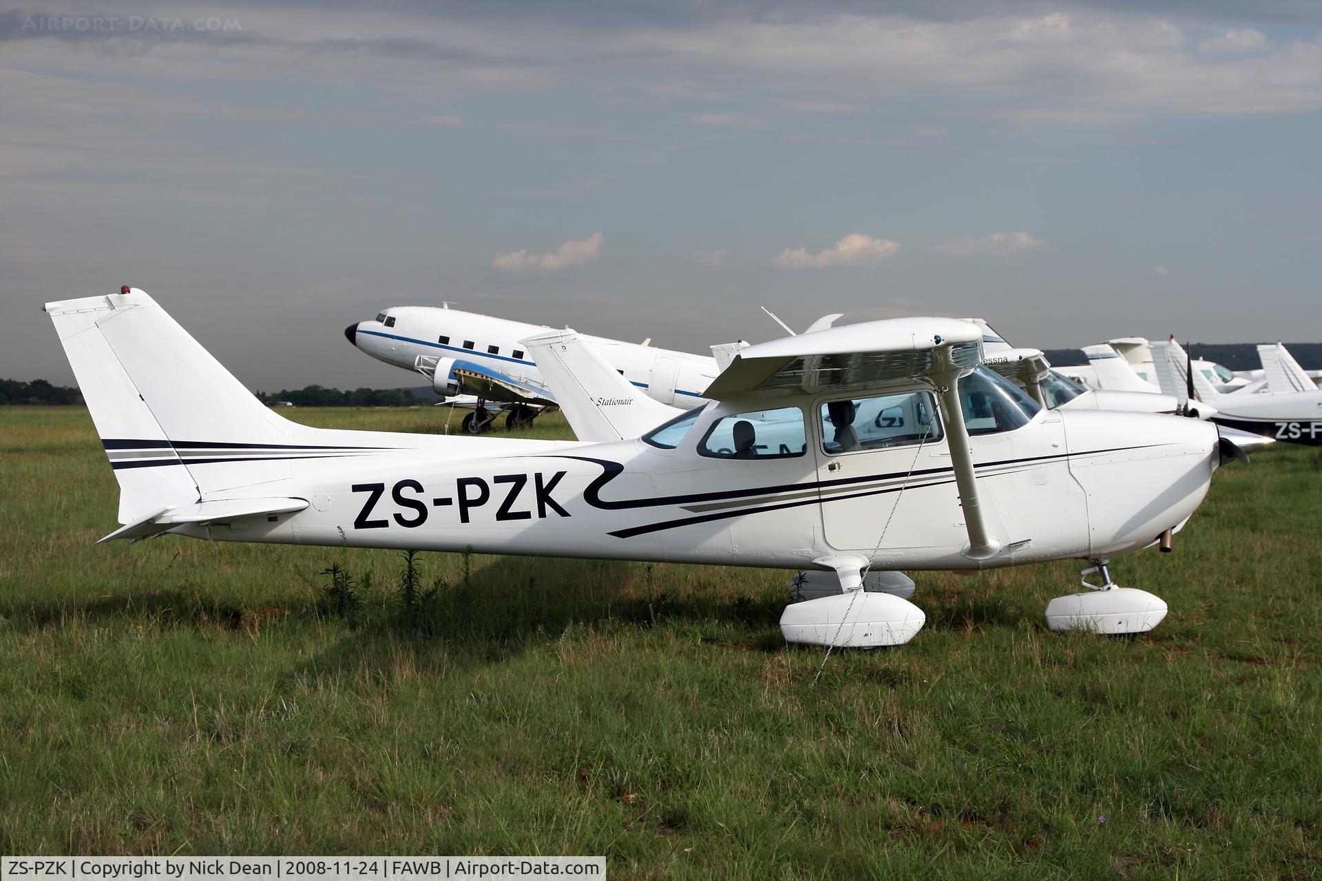 ZS-PZK, Cessna 172N Skyhawk C/N 17271790, FAWB
