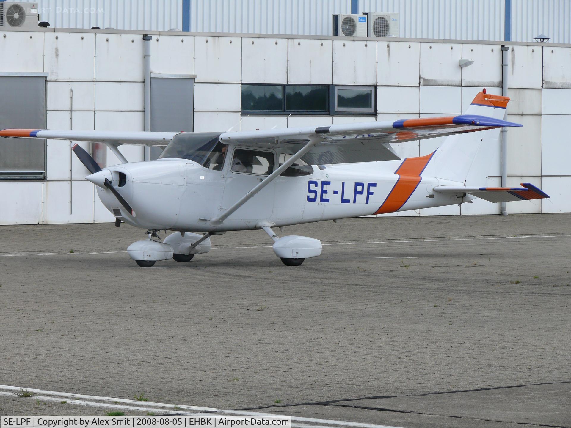 SE-LPH, 2000 Cessna 172R C/N 172-81123, Cessna C172RG Cutlass RG SE-LPF