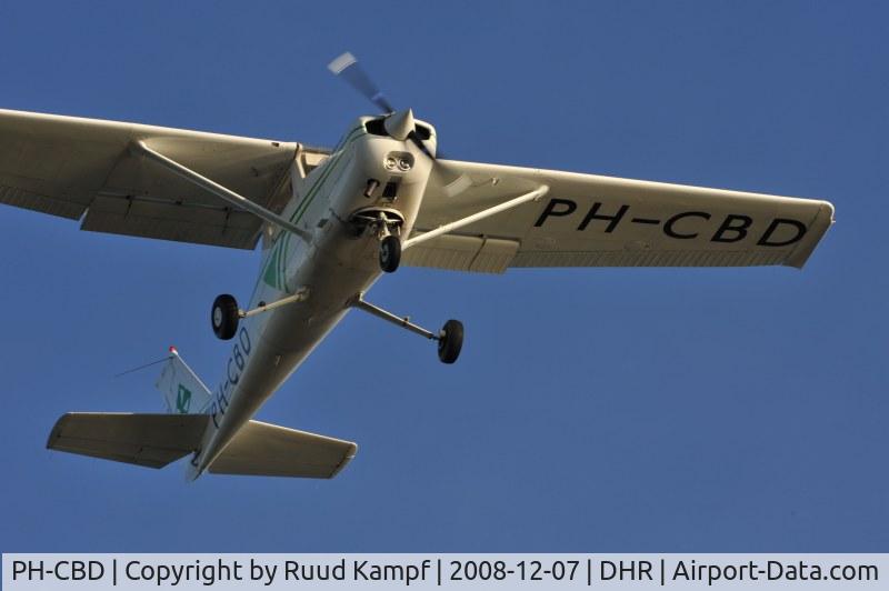 PH-CBD, Reims F152 C/N 1791, Approach to Den Helder, De Kooy Airport