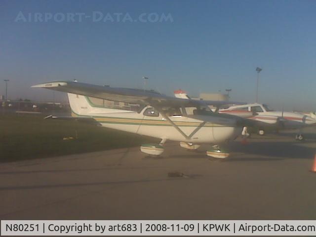 N80251, 1975 Cessna 172M C/N 17266477, Beautiful day in Chicago