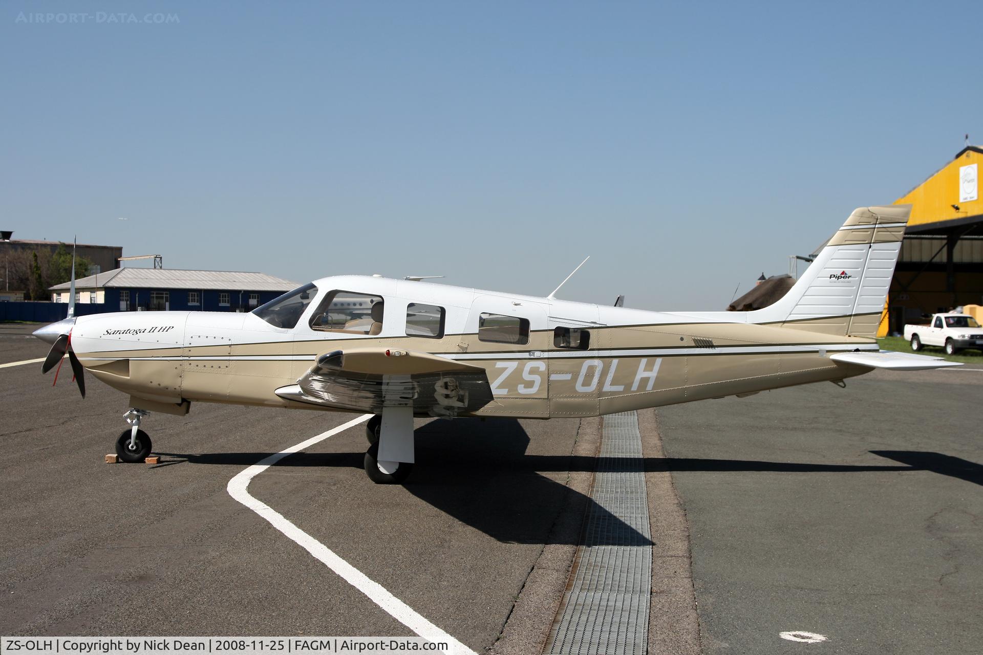 ZS-OLH, Piper PA-32R-301 Saratoga IIHP C/N 3246140, FAGM