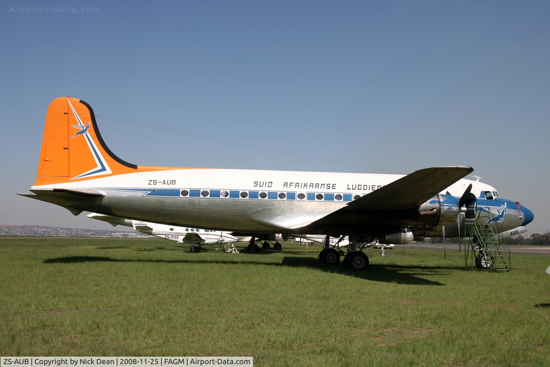 ZS-AUB, 1946 Douglas DC-4-1009 Skymaster C/N 42984, FAGM