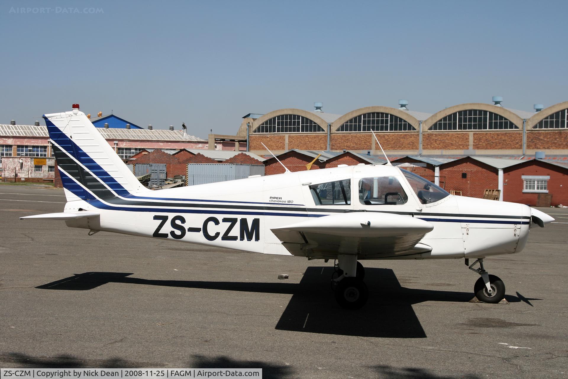 ZS-CZM, Piper PA-28-180 Cherokee B C/N 28-892, FAGM