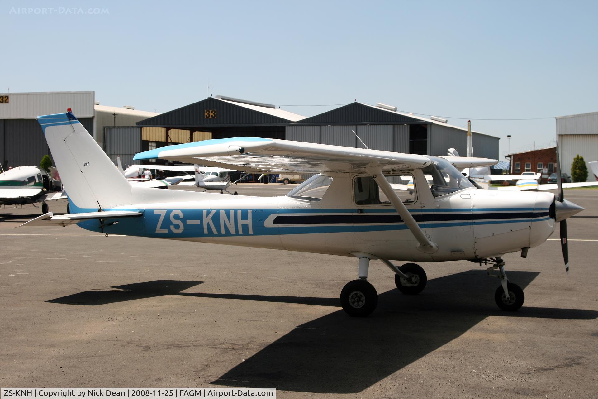ZS-KNH, Cessna 152 C/N 15284340, FAGM