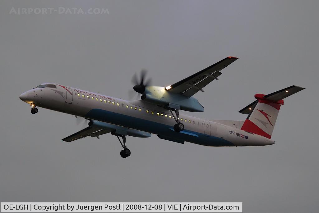 OE-LGH, 2002 De Havilland Canada DHC-8-402Q Dash 8 C/N 4075, De Havilland Inc. DHC-8-402
