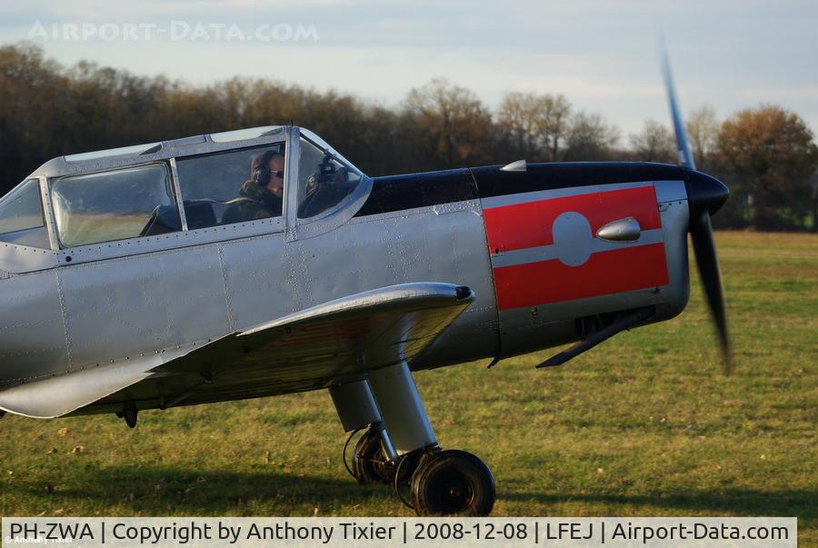 PH-ZWA, 1952 De Havilland DHC-1 Chipmunk T.10 C/N C1/0736, DHavilland C1 Mk.22 - Foug'air