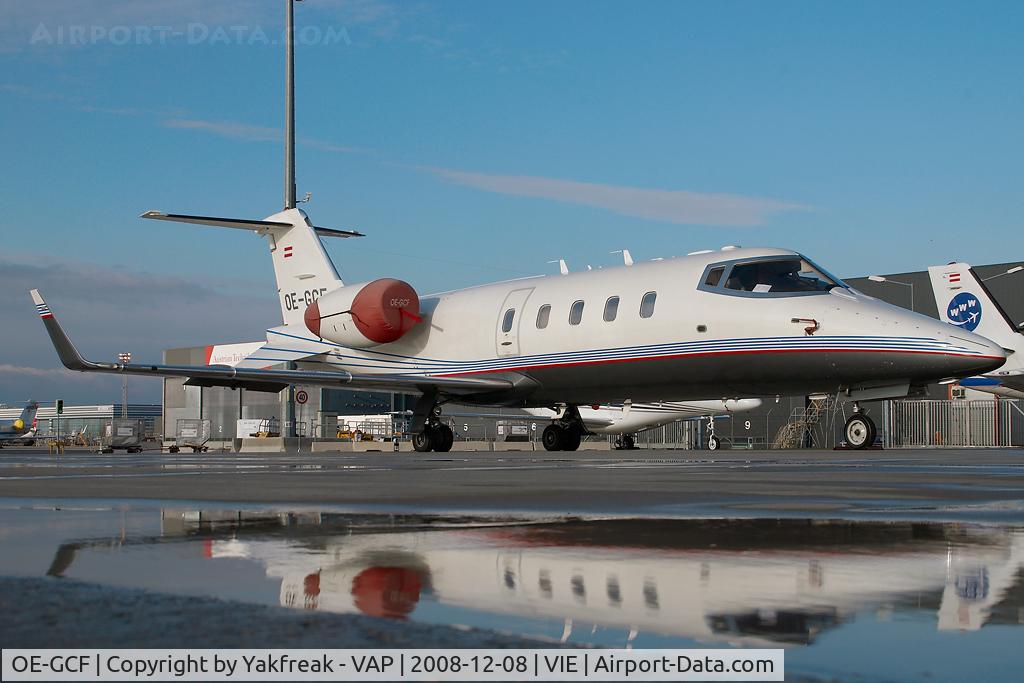 OE-GCF, 1988 Learjet 55C C/N 55C-136, Learjet 55 - reflection