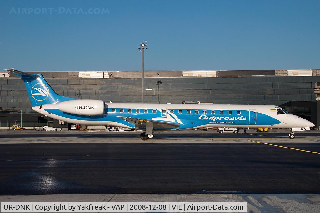 UR-DNK, 1998 Embraer EMB-145EU (ERJ-145EU) C/N 145039, Dnepravia Embraer 145