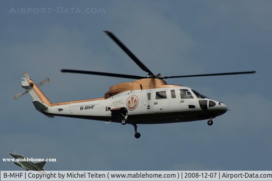 B-MHF, 1997 Sikorsky S-76C+ C/N 760474, Heli Express at Hong Kong Shun Tak Centre