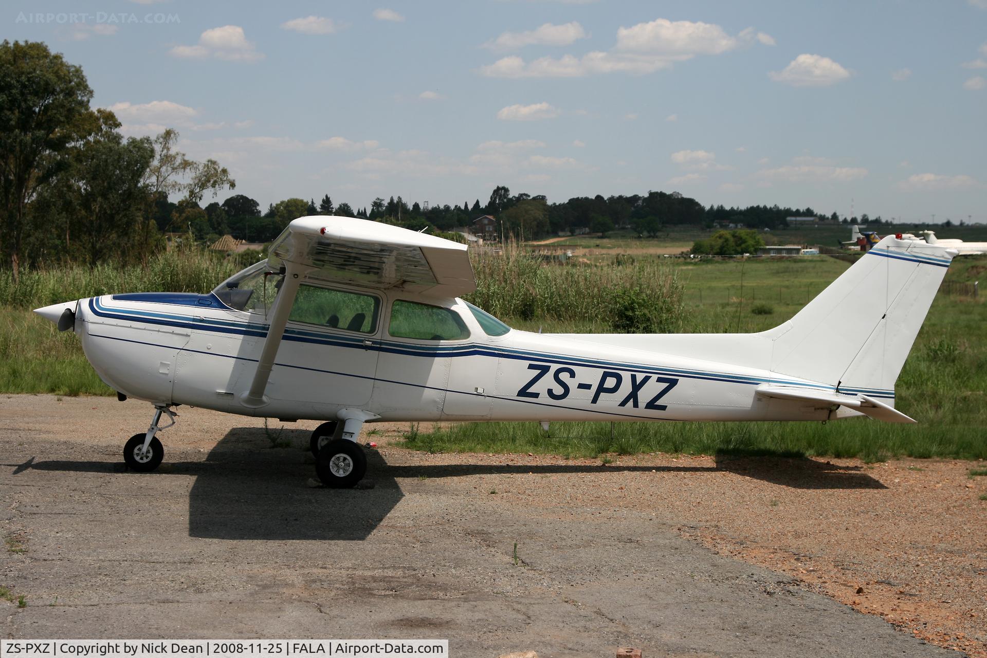 ZS-PXZ, Cessna 172N Skyhawk C/N 17272649, FALA