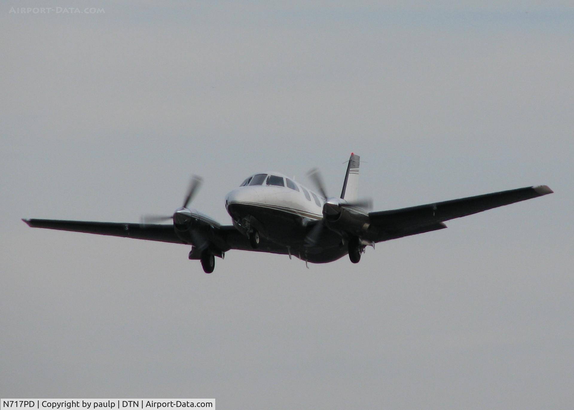 N717PD, Swearingen SA-26AT Merlin IIB C/N T26-178, Taking off from Downtown Shreveport.