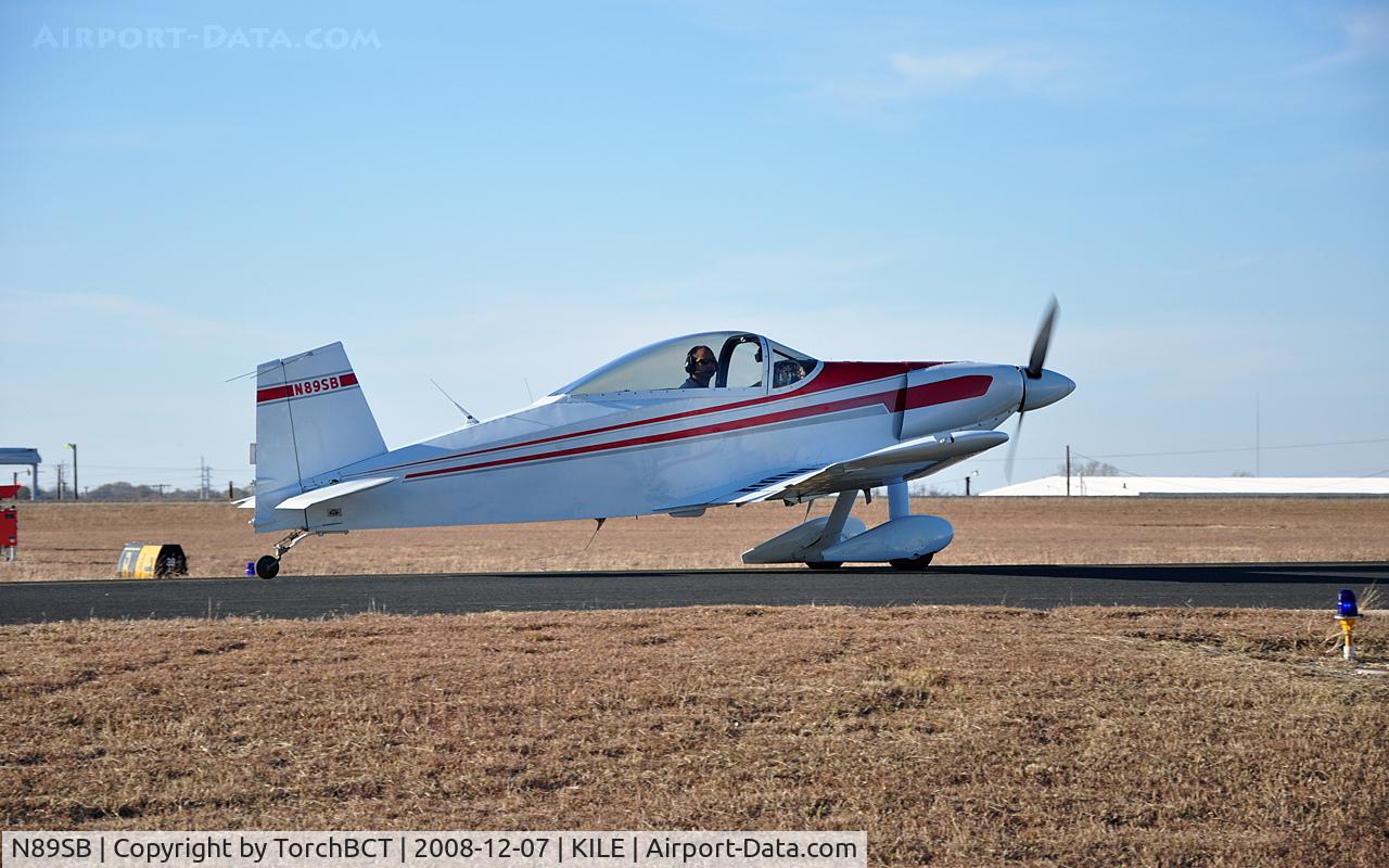 N89SB, 1981 Thorp T-18 Tiger C/N 1337, Thorp T-18 taxiing to Runway 19 at Skylark Field.