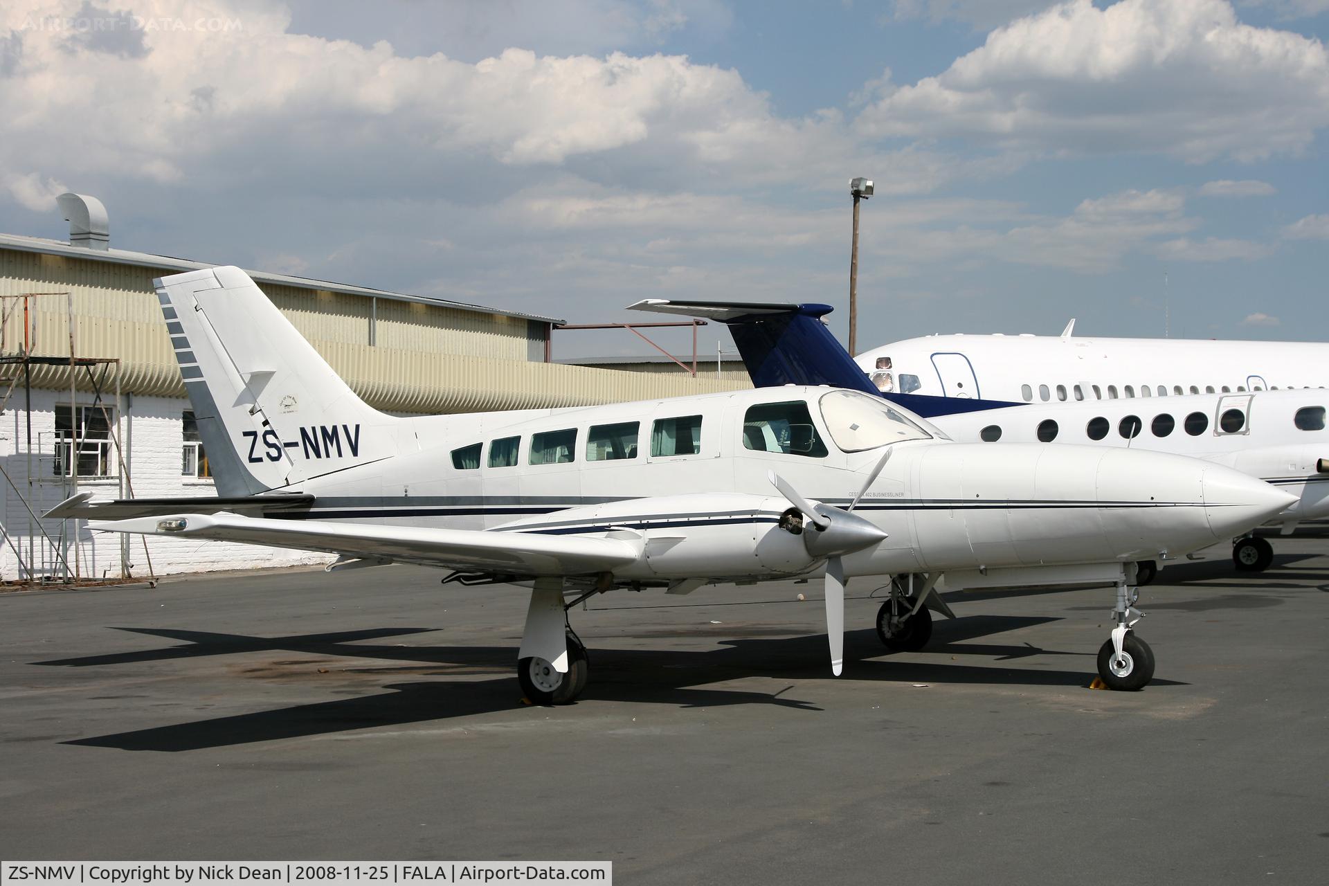 ZS-NMV, 1979 Cessna 402C C/N 402C-0201, FALA
