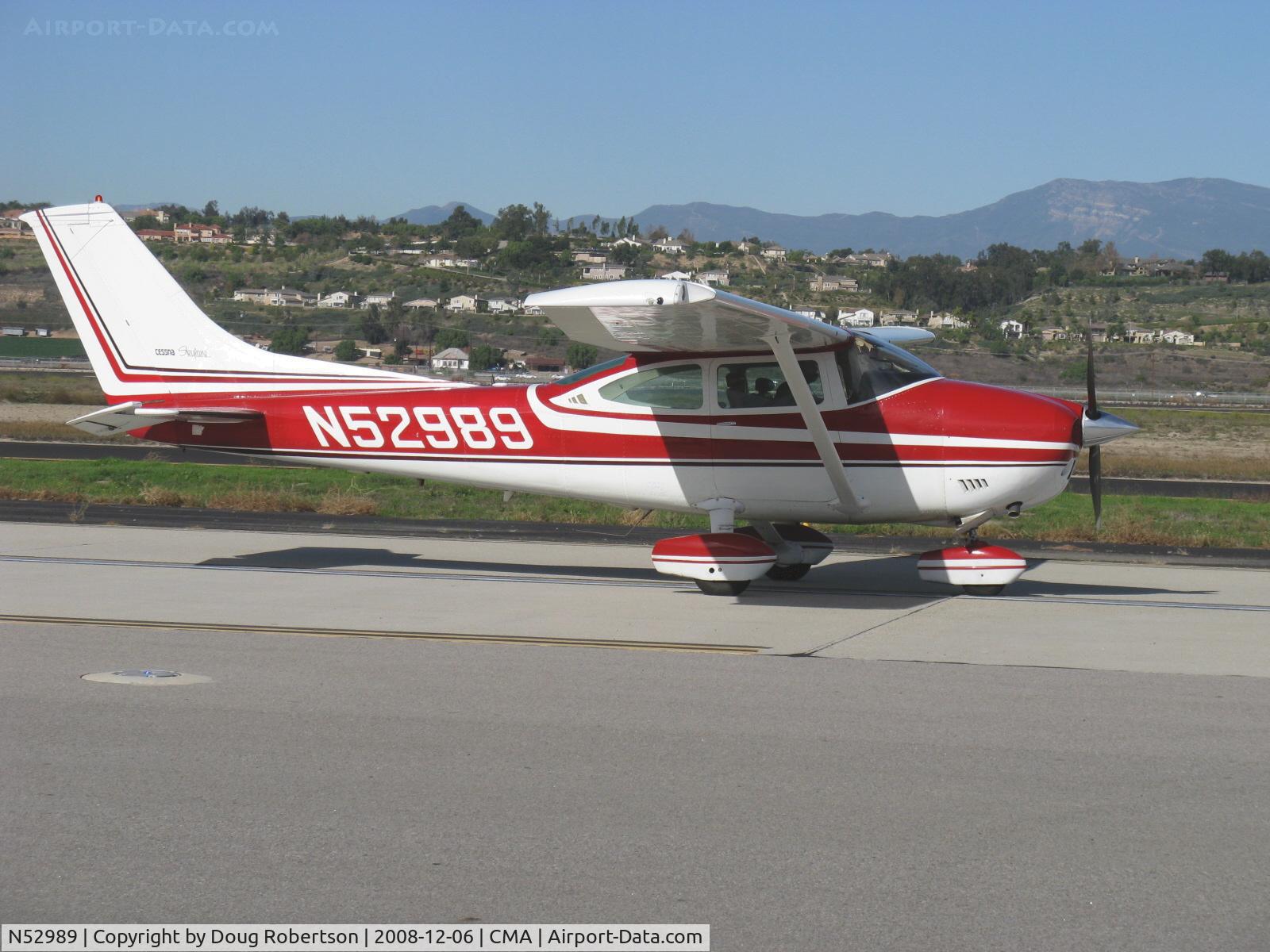 N52989, 1974 Cessna 182P Skylane C/N 18262989, 1974 Cessna 182P SKYLANE, Continental O-470-S 230 Hp, taxi