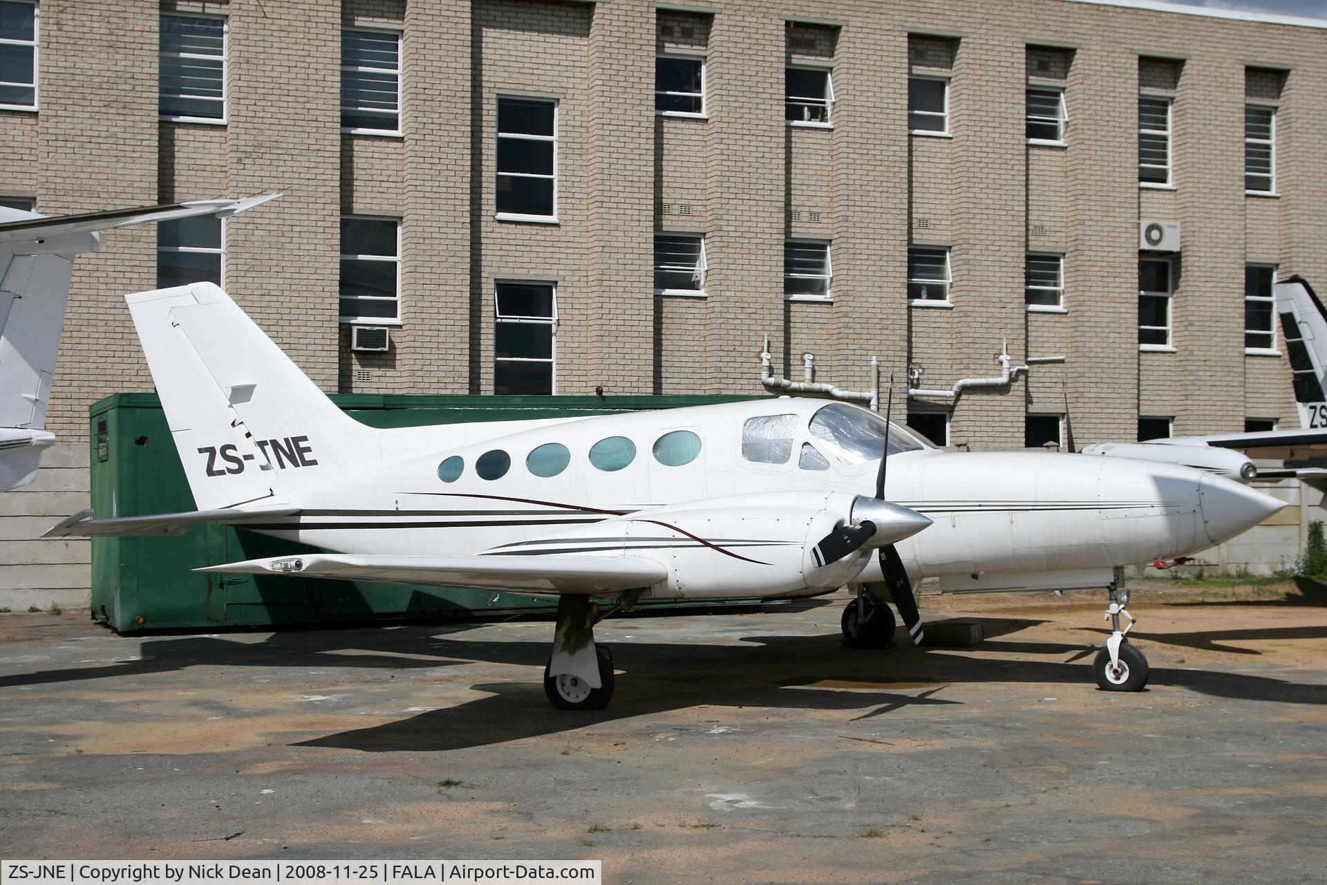 ZS-JNE, 1976 Cessna 421C Golden Eagle Golden Eagle C/N 421C-0167, FALA