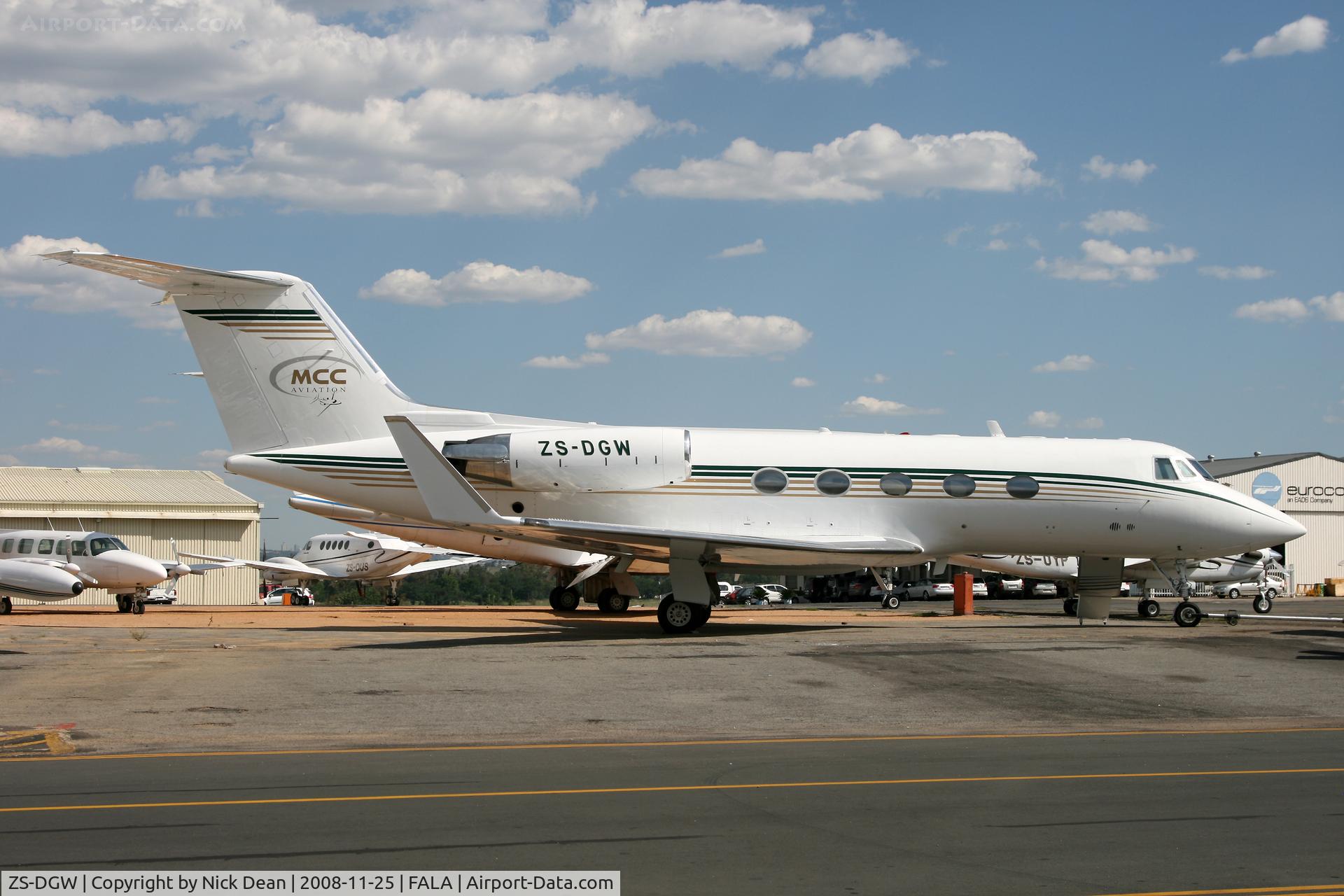 ZS-DGW, 1975 Grumman G-1159 Gulfstream IIB C/N 166, FALA