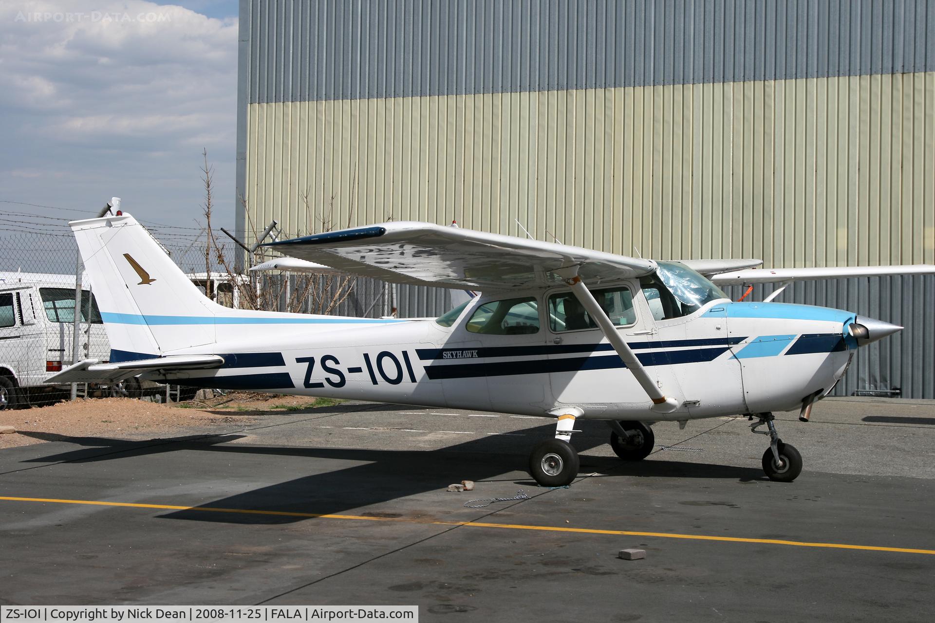 ZS-IOI, Cessna 172L Skyhawk C/N 17260301, FALA