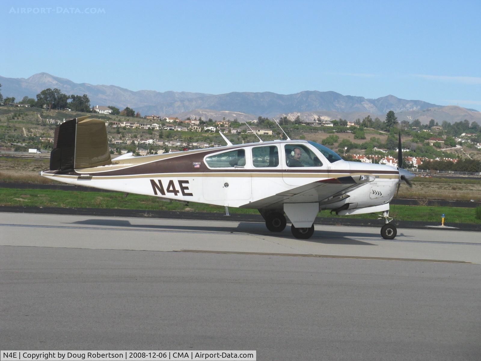 N4E, 1975 Beech V35B Bonanza C/N D-9740, 1975 Beech V35B BONANZA, Continental IO-520-B 285 Hp, taxi