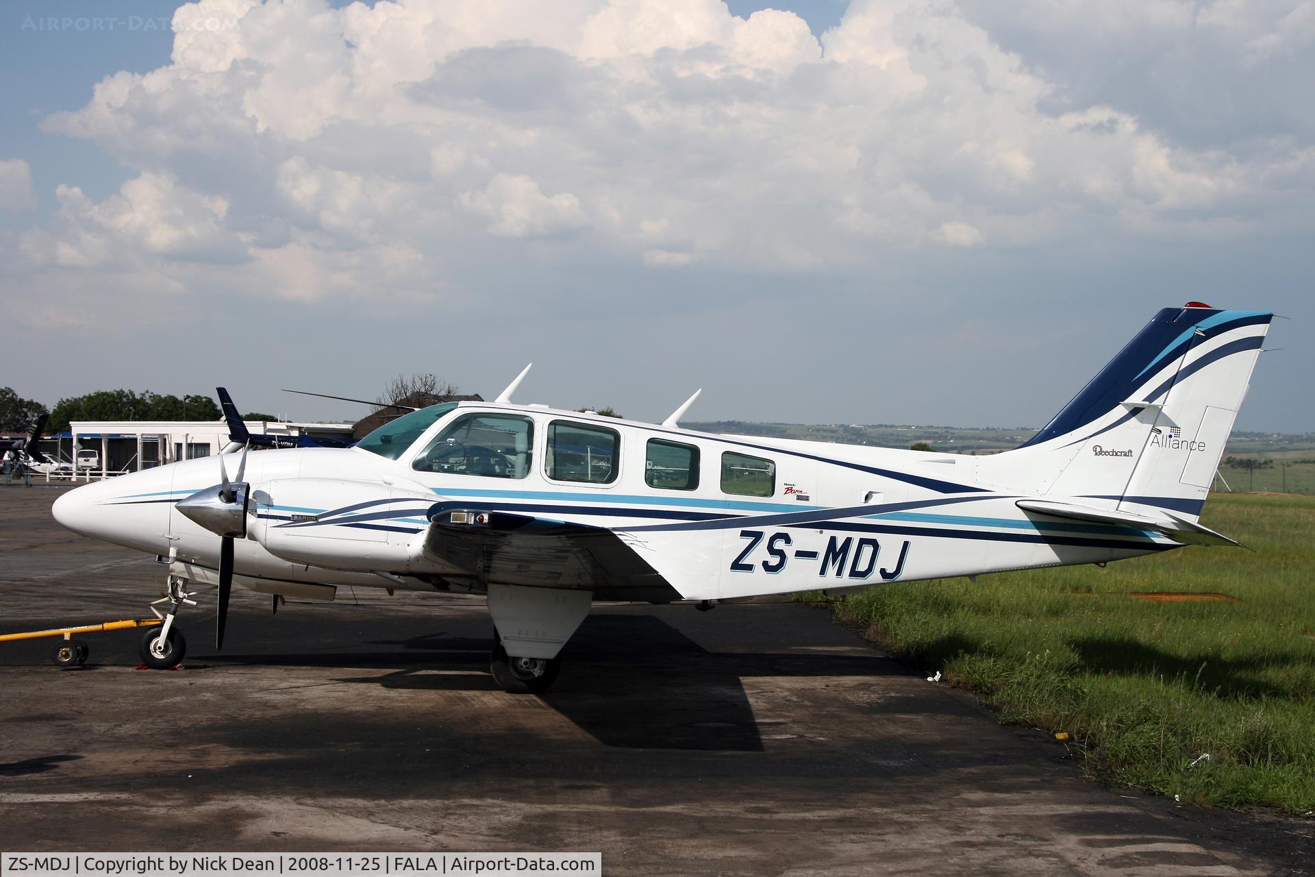 ZS-MDJ, 1973 Beechcraft 58 Baron C/N TH-391, FALA