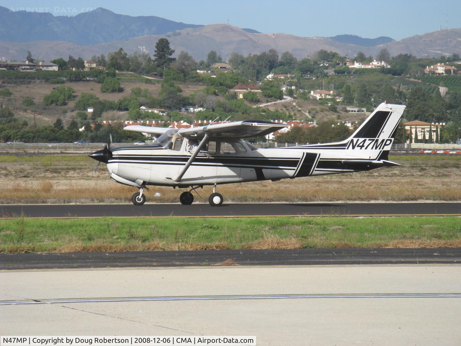 N47MP, 1983 Cessna 172RG Cutlass RG C/N 172RG1137, 1983 Cessna 172RG, Lycoming O&VO-360 180 Hp, ex Florida Marine Patrol, taxi to Rwy 26