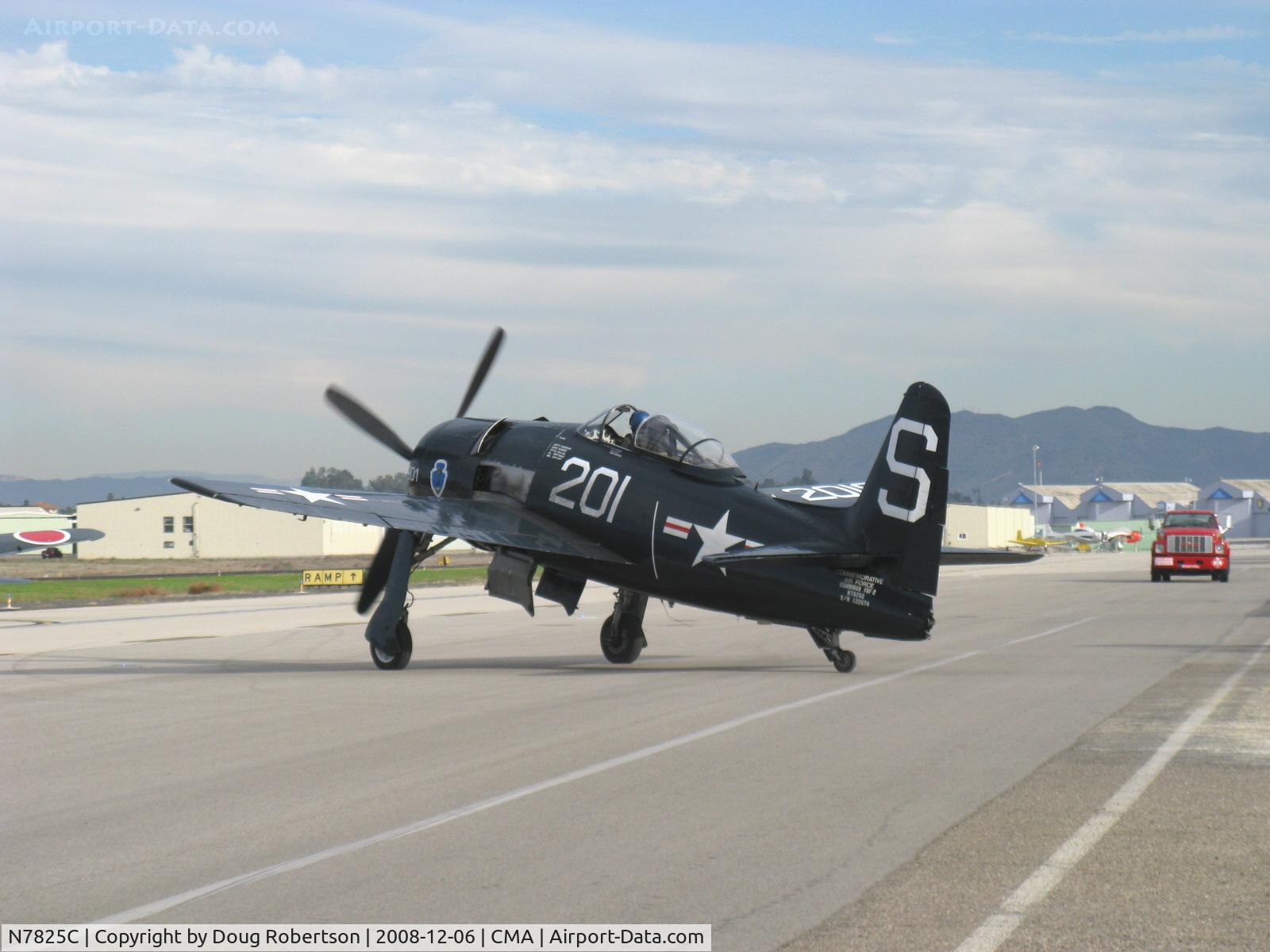 N7825C, 1948 Grumman F8F-2 (G58) Bearcat C/N D.1227, 1949 Grumman F8F-2 BEARCAT, P&W R-2800-34W Double Wasp 2,100 Hp, taxi to Rwy 26