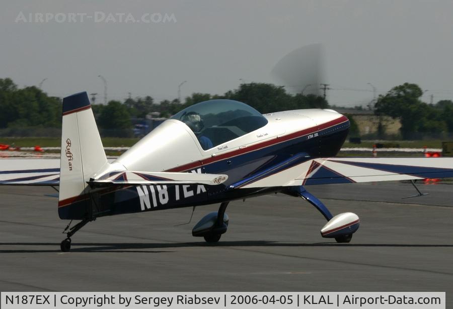 N187EX, 2004 Extra EA-300/L C/N 1187, Sun-n-fun 2006