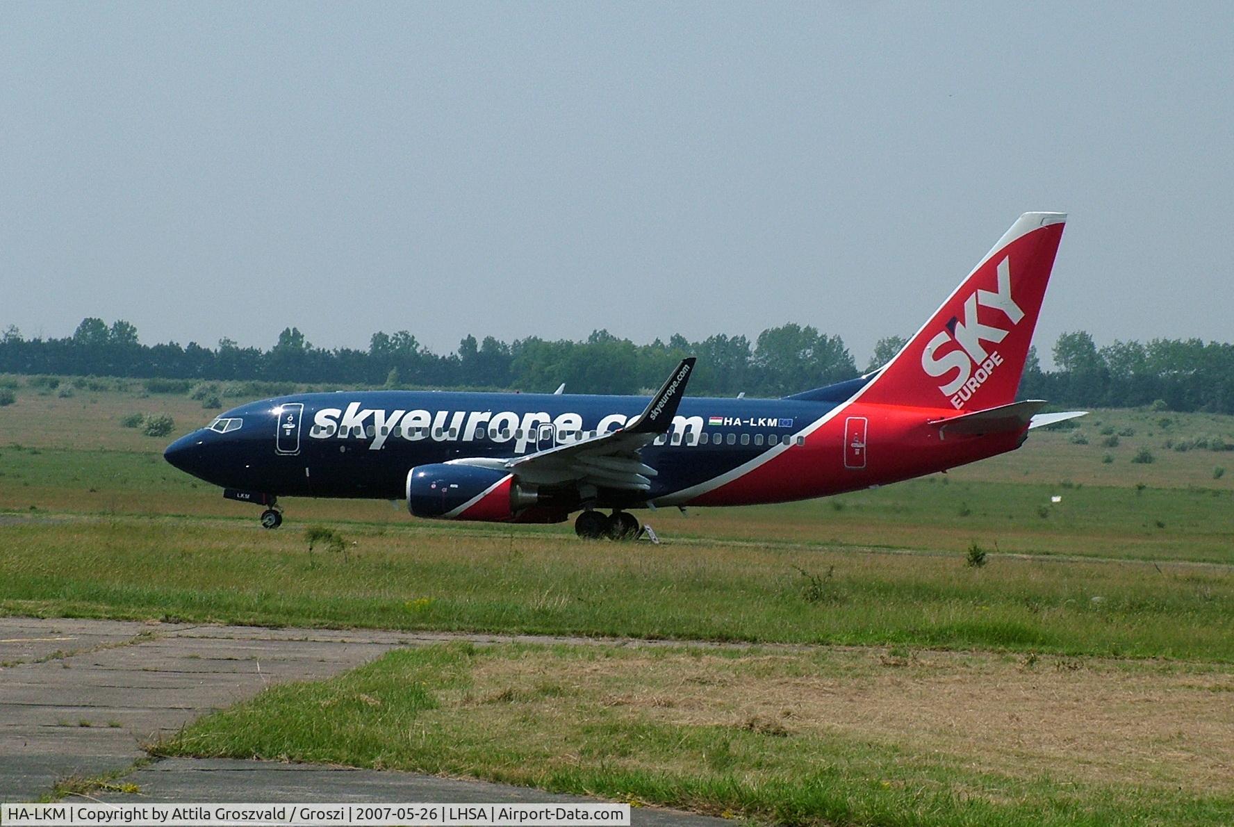 HA-LKM, 2007 Boeing 737-76N C/N 34758, Szentkirályszabadja Hungary / LHSA - Airshow '2007