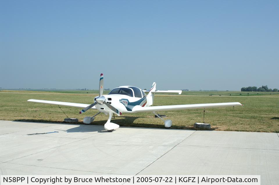 N58PP, 1996 Wheeler Express FT C/N 101316, Greenfield, Iowa, on the way to Oshkosh