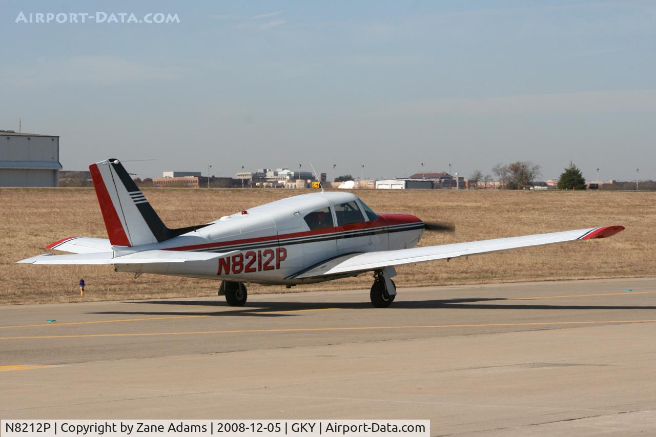N8212P, 1963 Piper PA-24-250 Comanche C/N 24-3465, Departing Arlington Municipal