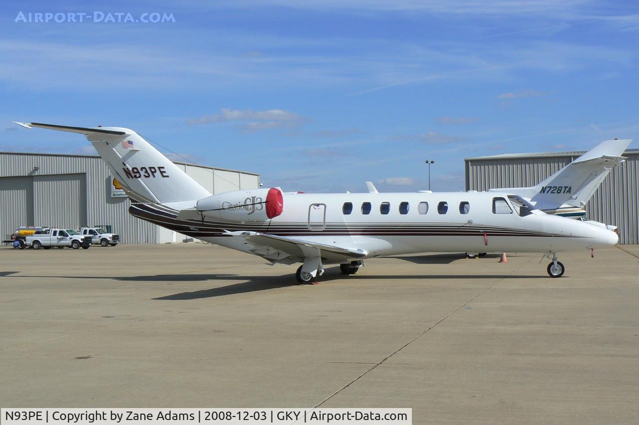 N93PE, 2006 Cessna 525A CitationJet CJ2 C/N 525B0093, At Arlington Municipal
