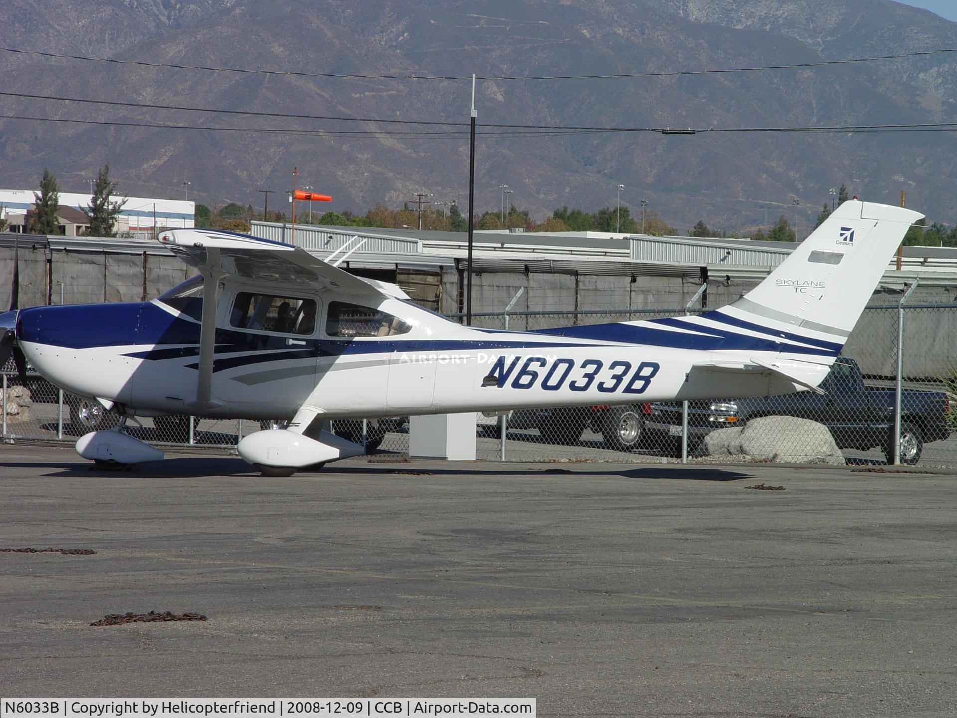 N6033B, 2006 Cessna T182T Turbo Skylane C/N T18208559, Parked at Cable