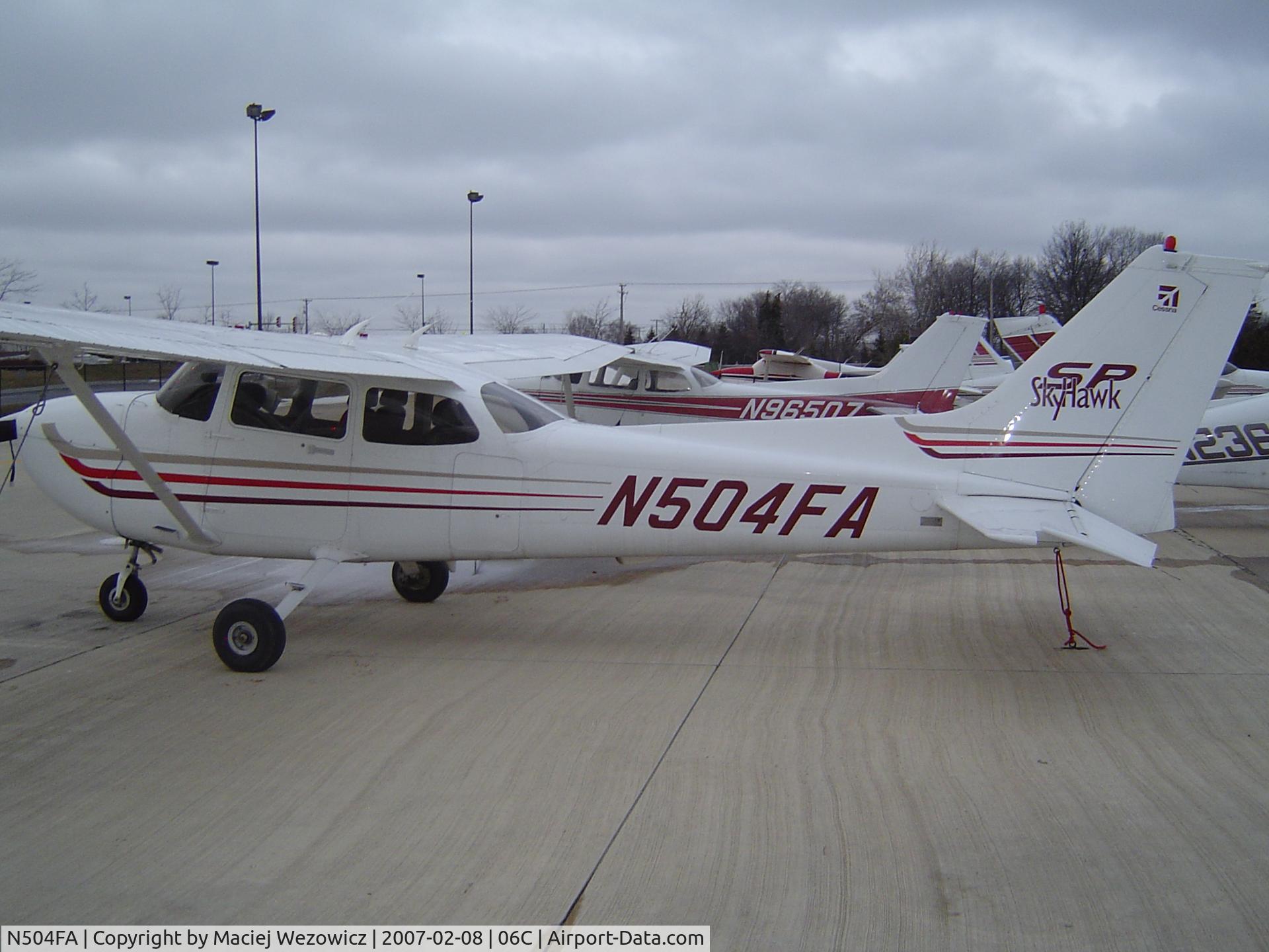 N504FA, 2003 Cessna 172S C/N 172S9504, Schaumburg IL