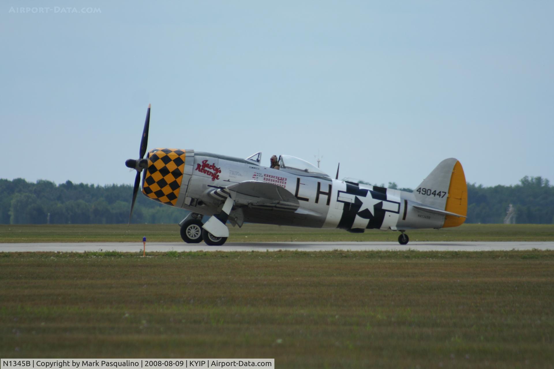 N1345B, 1945 Republic P-47D Thunderbolt C/N 399-55592, Republic P-47D