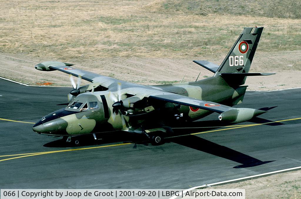 066, 1989 Let L-410UVP-E Turbolet C/N 892337, One of the shelters at Graf Ignatievo proved to be the place to take pictures.