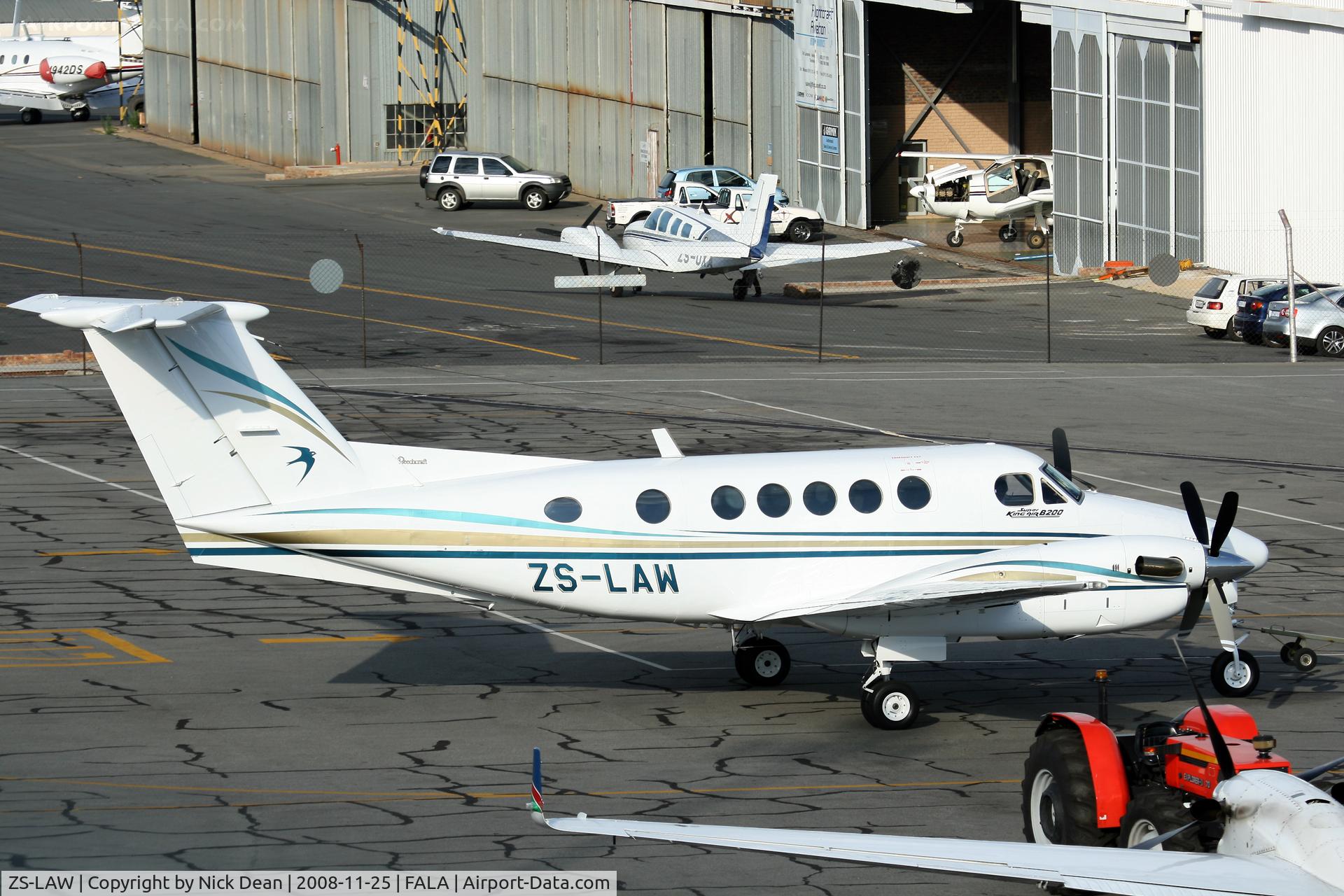 ZS-LAW, 1981 Beech B200 King Air King Air C/N BB-889, FALA