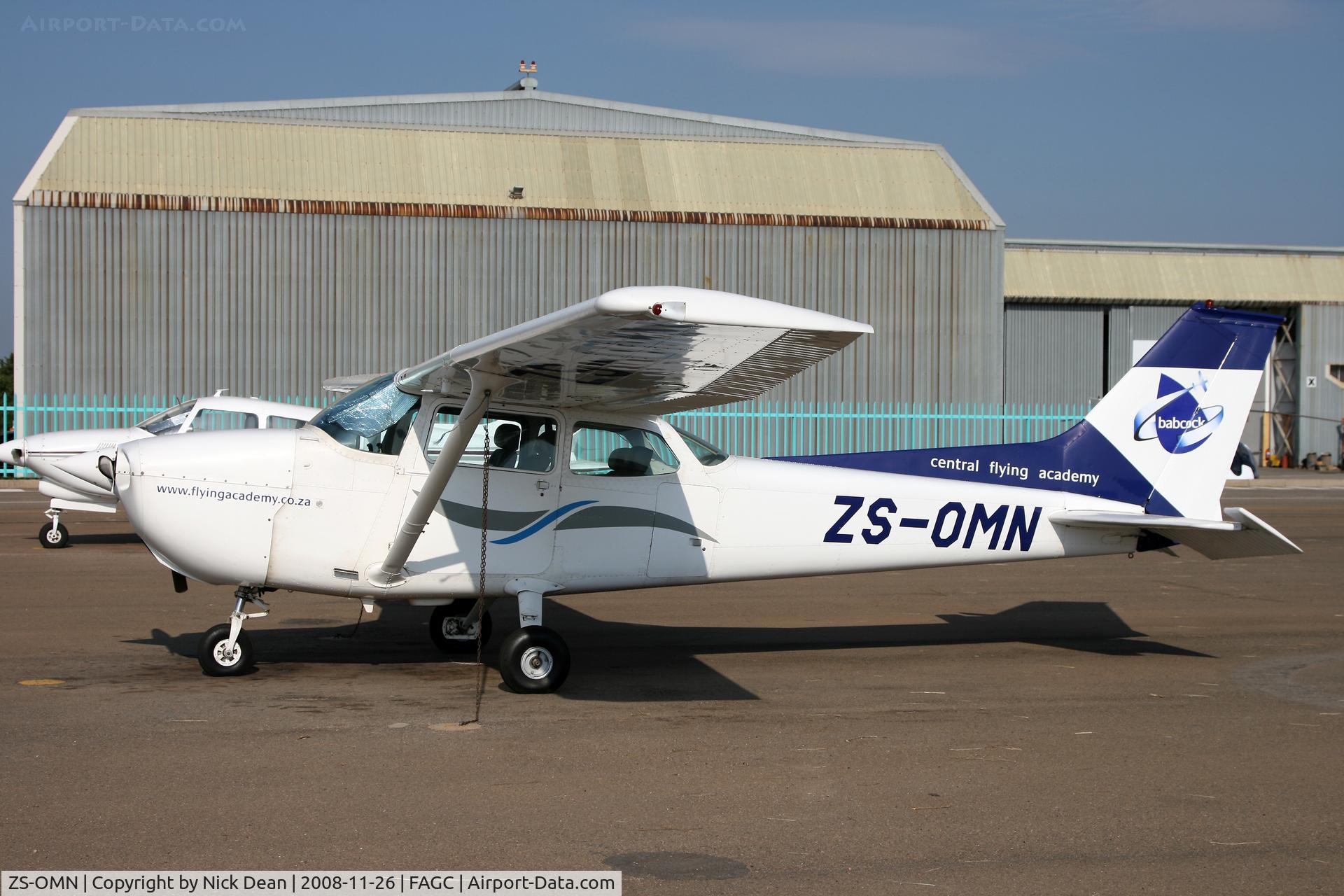 ZS-OMN, Cessna 172M Skyhawk C/N 17262997, FAGC