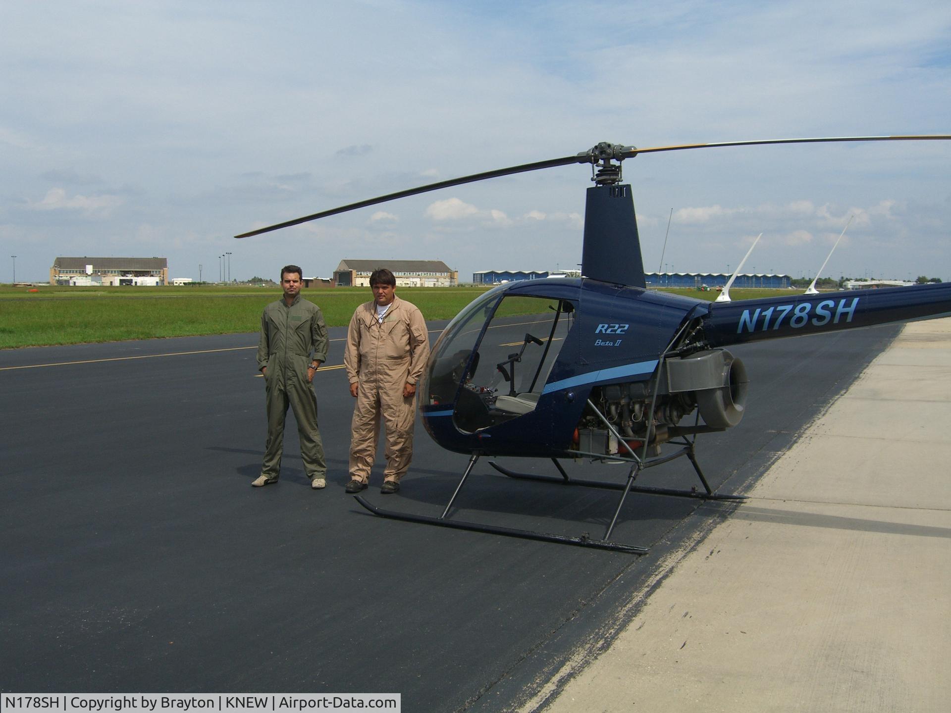 N178SH, 2007 Robinson R22 BETA C/N 4189, 178SH With Her Flight Instructors