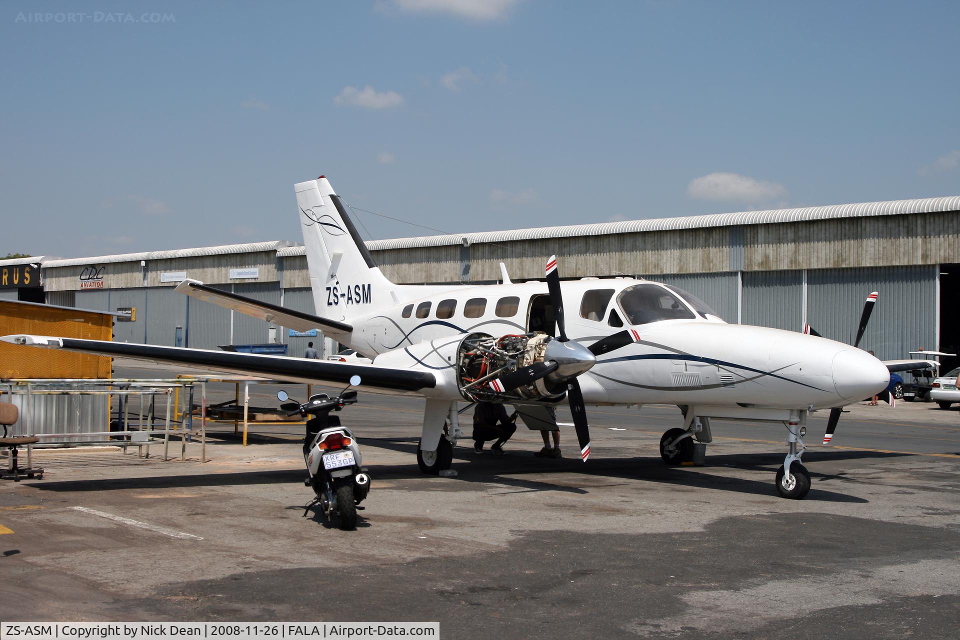 ZS-ASM, Cessna 441 Conquest II C/N 441-0698, FALA This airframe is the prototype aircraft and was reported B/U which is obviously not the case the aircraft is just emerging from the extensive SID's check imposed by Cessna on all 441 aircraft
