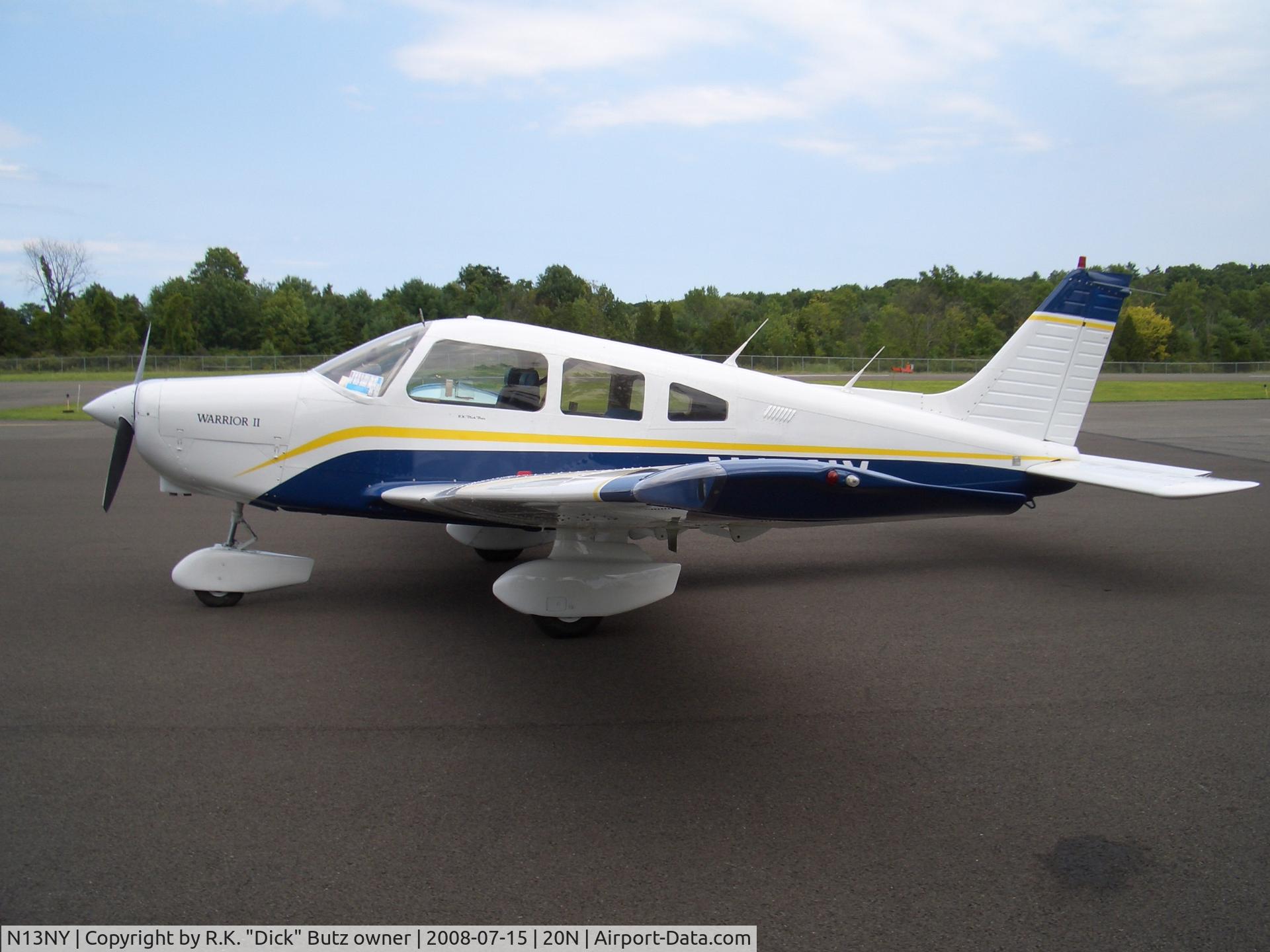 N13NY, Piper PA-28-161 C/N 28-8016327, Based at 20N Kingston NY photo august 2008