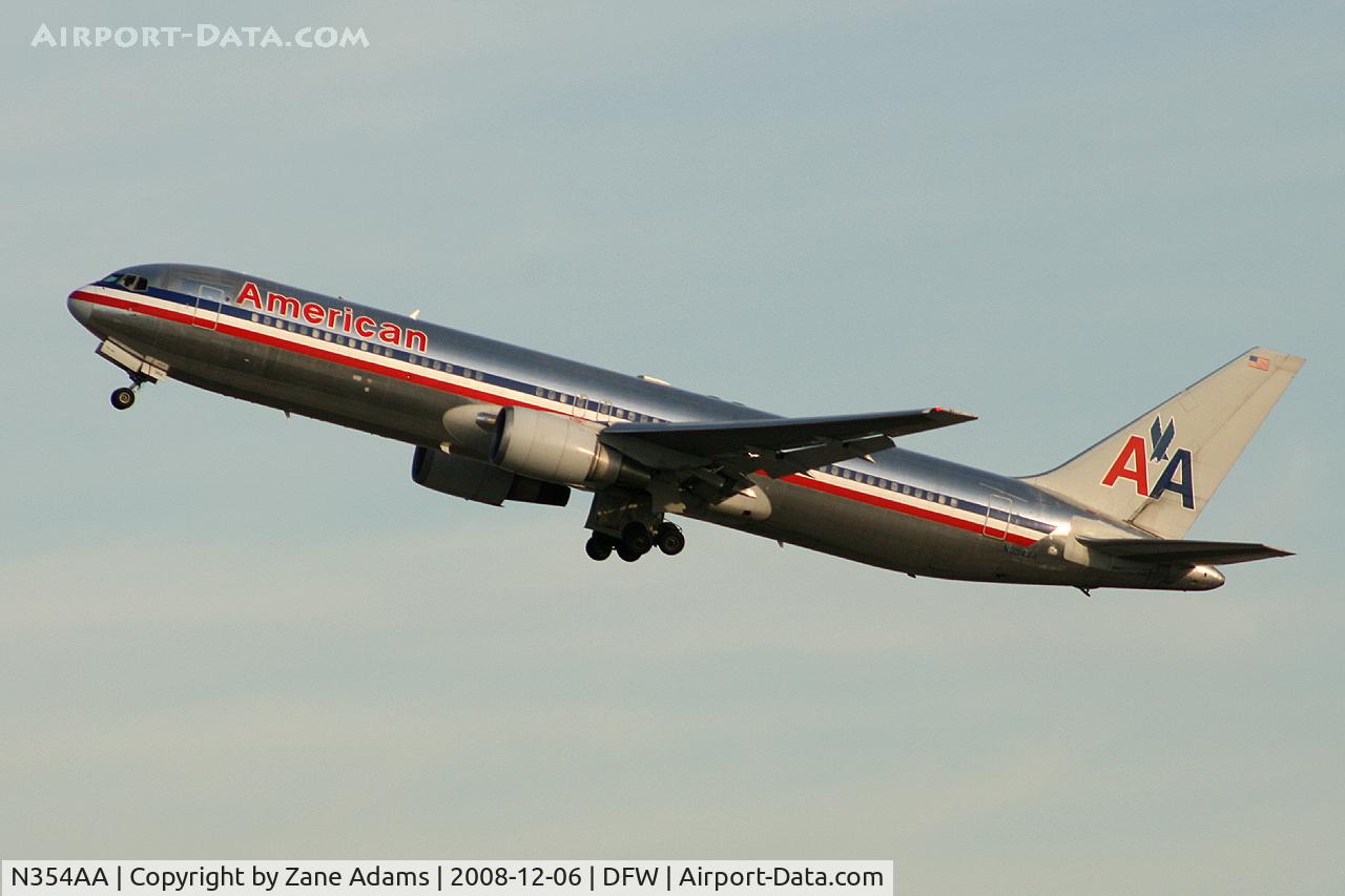 N354AA, 1988 Boeing 767-323 C/N 24035, American Airlines 767 Departing 36R at DFW