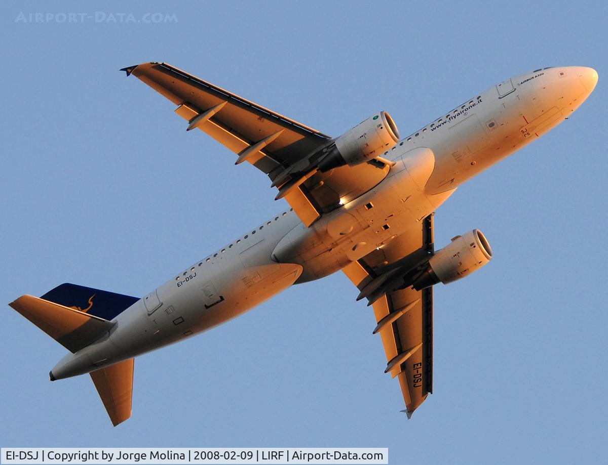 EI-DSJ, 2007 Airbus A320-216 C/N 3295, Taking off RWY 25 at dusk.