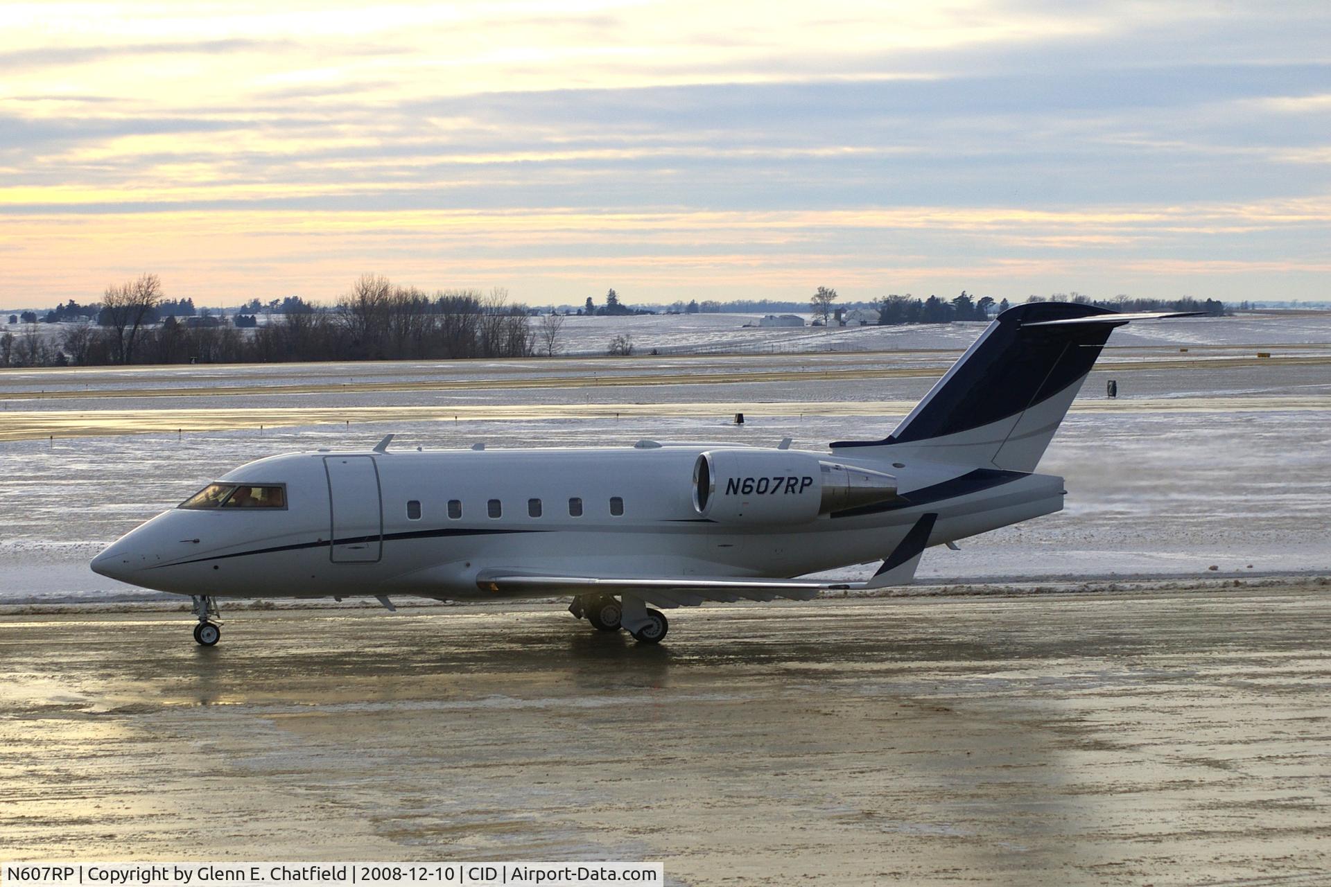 N607RP, 1995 Canadair Challenger 601-3R (CL-600-2B16) C/N 5184, Taxiing to Runway 27 for departure.