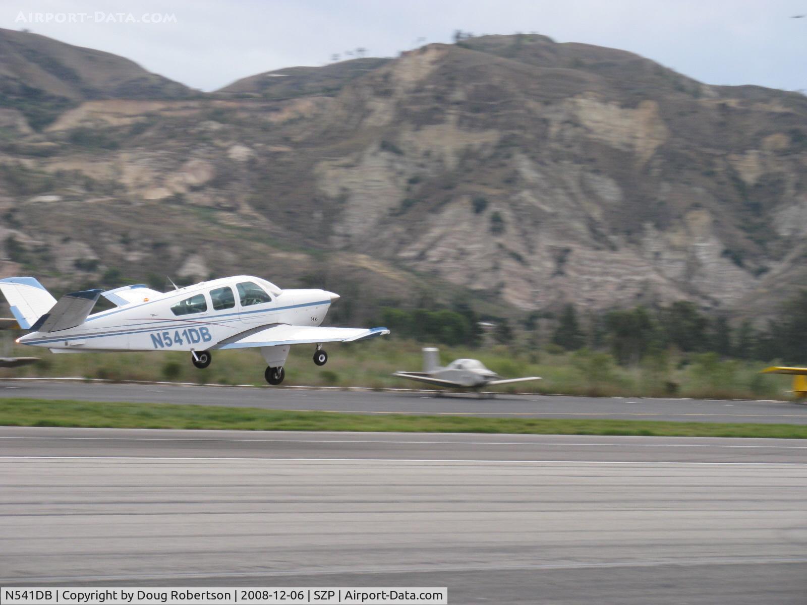 N541DB, 1964 Beech S35 Bonanza C/N D-7333, 1964 Beech S35 BONANZA, Continental IO-520-B 285 Hp, takeoff Rwy 22